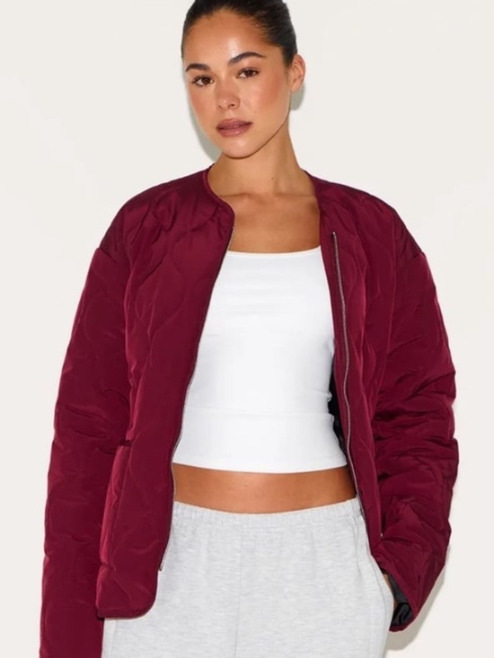 PrettyLittleThing Jackets & Blazers - PrettyLittleThing Quilted Bomber Jacket in Burgundy